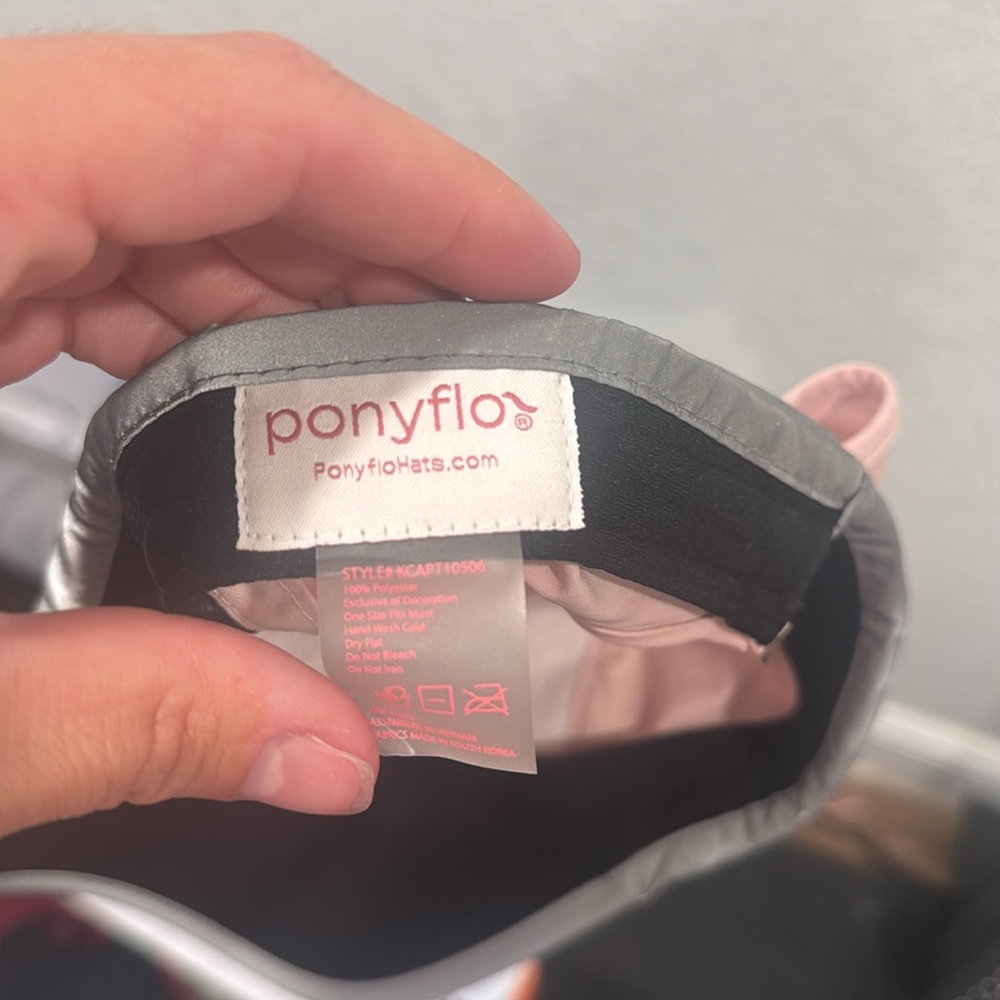 Ponyflo Performance Ponytail Hat Pink Reflective - Picture 8 of 8